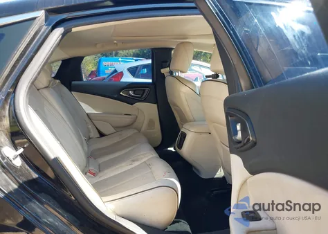 2015 Chrysler 200 C из США, поврежденный, VIN 1C3CCCCB7FN711830